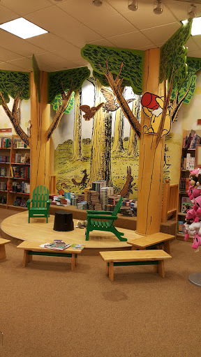 Book Store «Barnes & Noble», reviews and photos, 3235 Washtenaw Ave, Ann Arbor, MI 48104, USA