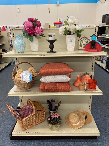 Thrift Store «Goodwill Industries of the Chesapeake, Inc.», reviews and photos