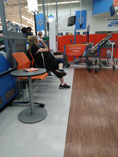 Department Store «Walmart Supercenter», reviews and photos, 5100 Okeechobee Rd, Fort Pierce, FL 34947, USA