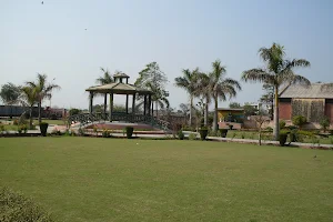 Shanti Niketan Park (Ram Bagh) image