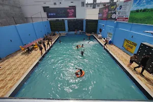 Darbhanga Swimming Pool and Restaurant image