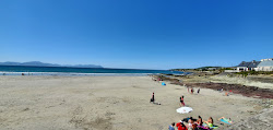 Zdjęcie Ballyheigue Beach z powierzchnią turkusowa czysta woda