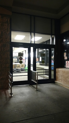 Grocery Store «Safeway», reviews and photos, 1231 S Prairie Ave, Pueblo, CO 81005, USA