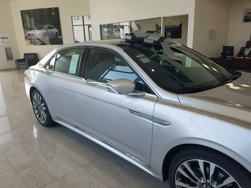 Car Dealer «Star Ford Lincoln», reviews and photos, 1101 S Brand Blvd, Glendale, CA 91204, USA