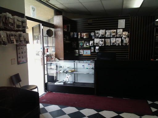 Computer Repair Service «Go2laptops Shop & Computer Repair», reviews and photos, 2355 McKee Rd #20B, San Jose, CA 95116, USA