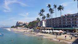 Photo de Los Muertos beach - endroit populaire parmi les connaisseurs de la détente