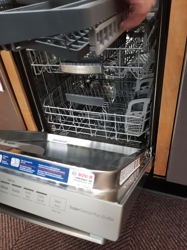 Appliance Store «Standard TV & Appliance», reviews and photos, 3600 SW Hall Blvd, Beaverton, OR 97005, USA