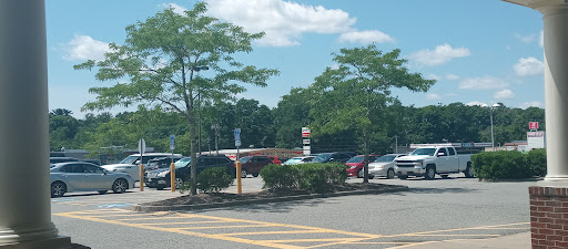 Grocery Store «Stop & Shop», reviews and photos, New State Highway New State Hwy, Raynham, MA 02767, USA