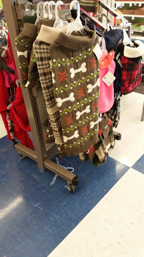 Pet Supply Store «Petco Animal Supplies», reviews and photos, 710 W 66th St, Richfield, MN 55423, USA