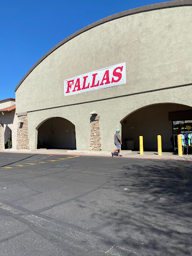 Discount Store «Fallas Paredes Discount Stores», reviews and photos, 26 E Baseline Rd #110, Phoenix, AZ 85040, USA