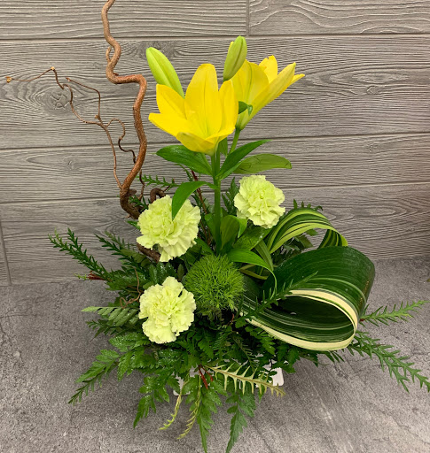 Florist «Artistic Floral», reviews and photos, 878 W Eads Pkwy, Lawrenceburg, IN 47025, USA