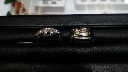 Jewelry Store «The Jewelry Exchange», reviews and photos, 100 E Main St, Norristown, PA 19401, USA