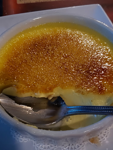 Bar & Grill «The Half Penny Public House», reviews and photos, 3743 Commercial St SE, Salem, OR 97302, USA