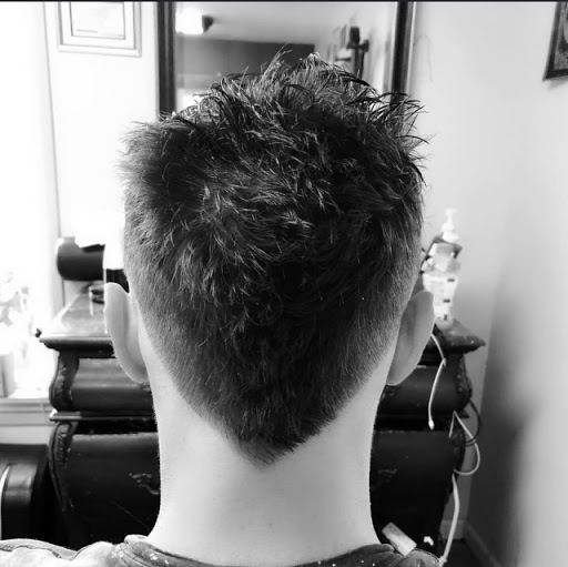 Barber Shop «Troutdale Barber Shop», reviews and photos, 146 Buxton Rd, Troutdale, OR 97060, USA