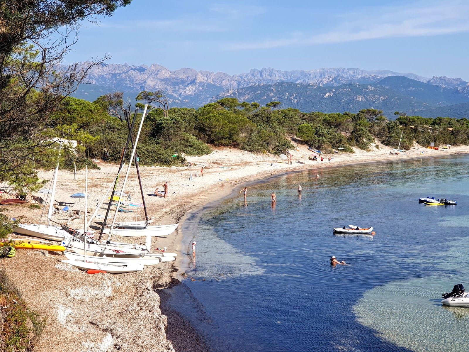 Foto von Plage de Villata mit geräumige bucht