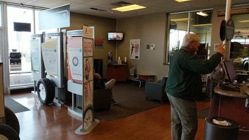 Tire Shop «Firestone Complete Auto Care», reviews and photos, 997 Team Blvd, Smyrna, TN 37167, USA