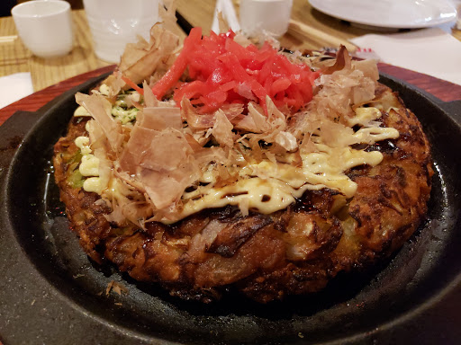 Shopping Mall «Promenade Shopping Center», reviews and photos, 7485 Rush River Dr, Sacramento, CA 95831, USA