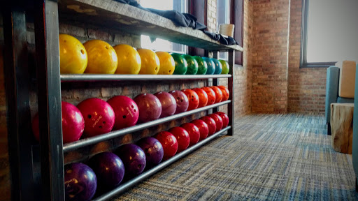 American Restaurant «Punch Bowl Social Schaumburg», reviews and photos, American Ln, Schaumburg, IL 60173, USA