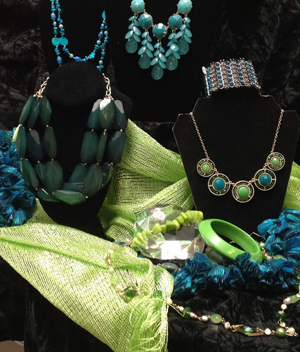 Beauty Salon «Mylinda Renay Salon Spa & Boutique», reviews and photos, 780 E Road to Six Flags St #240, Arlington, TX 76011, USA