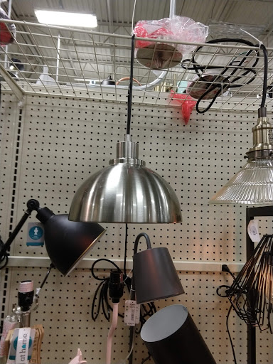 Home Goods Store «At Home», reviews and photos, 4641 Lafayette Rd, Indianapolis, IN 46254, USA