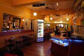 Rossco's Bar & Cafe