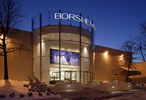 Jewelry Store «Borsheims Fine Jewelry», reviews and photos, 120 Regency Pkwy, Omaha, NE 68114, USA