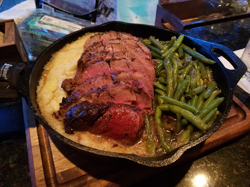 Steak House «Cast Iron Chop House», reviews and photos, 6540 Main St, Trumbull, CT 06611, USA