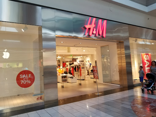 H&M