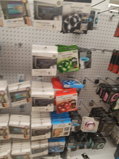 Variety Store «Five Below», reviews and photos, 6198 Little River Turnpike, Alexandria, VA 22312, USA