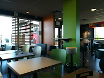 Atmosphère du Restauration rapide McDonald's à Eysines - n°11