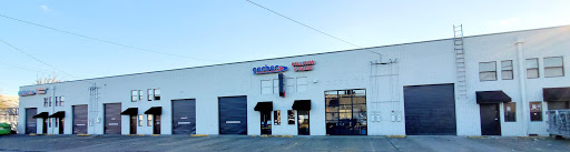 Auto Body Shop «Gerber Collision & Glass», reviews and photos, 2227 SE 7th Ave, Portland, OR 97214, USA