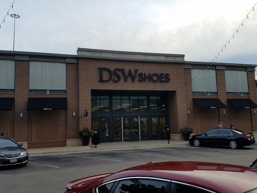 Shoe Store «DSW Designer Shoe Warehouse», reviews and photos, 937 Watters Creek Blvd, Allen, TX 75013, USA