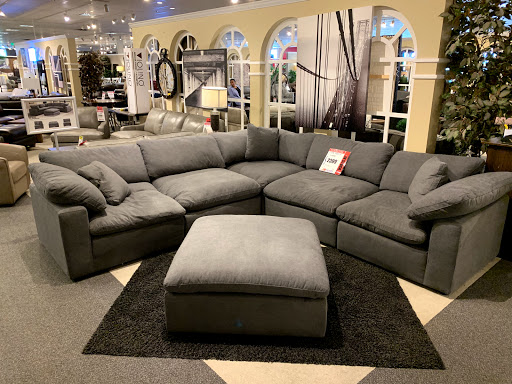 Furniture Store «JR Furniture Tigard», reviews and photos, 14255 SW Pacific Hwy, Tigard, OR 97224, USA