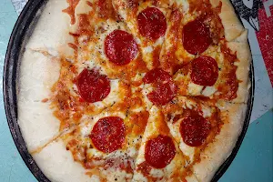 Heavy Pizza image
