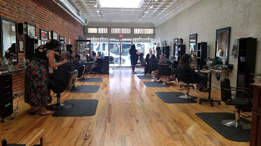 Beauty Salon «Ambiance Salon», reviews and photos, 118 E Tarpon Ave # 1, Tarpon Springs, FL 34689, USA