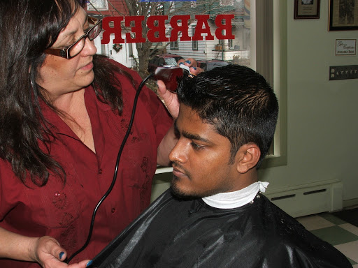 Barber Shop «A Cut Above Barber Shop», reviews and photos, 193 Old Bridge Turnpike, East Brunswick, NJ 08816, USA