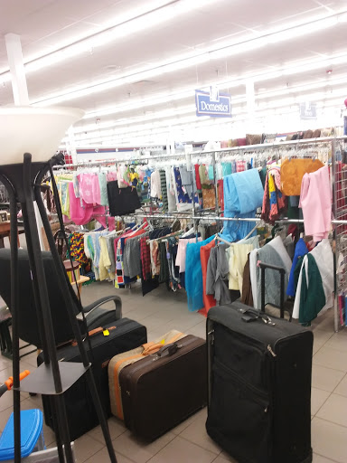 Thrift Store «La Crosse Goodwill Retail & Training Center», reviews and photos