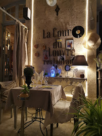 Atmosphère du Restaurant La Cour du Louvre à Avignon - n°19