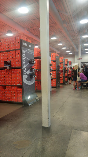 Sporting Goods Store «Nike Factory Store», reviews and photos, 4642 Factory Stores Blvd FF100, Myrtle Beach, SC 29579, USA