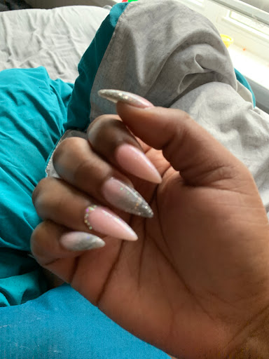 Nail Salon «Clippers Salon & Day Spa», reviews and photos, 18220 Flower Hill Way, Gaithersburg, MD 20879, USA