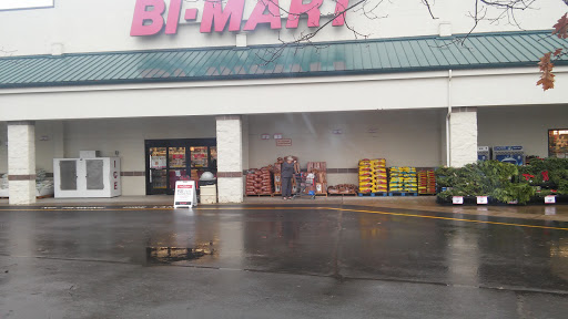Department Store «BI-MART», reviews and photos, 110 E 6th Ave, Junction City, OR 97448, USA