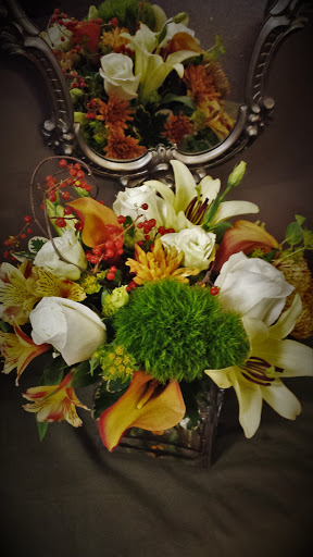 Florist «Flowers of Distinction», reviews and photos, 28 Russell St, Litchfield, CT 06759, USA