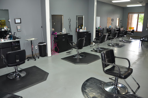 Beauty Salon «Signature Hair», reviews and photos, 215 E High St, Mooresville, IN 46158, USA