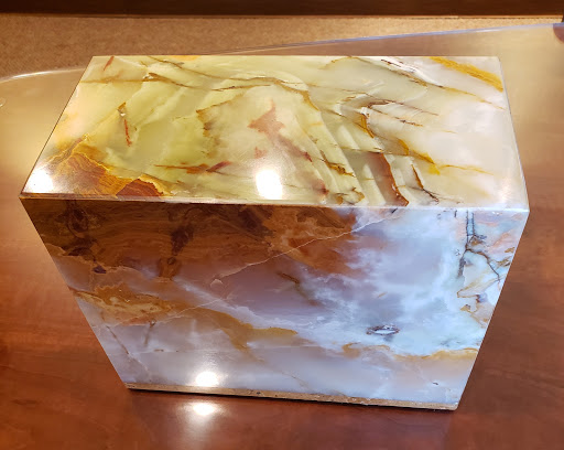 Funeral Home «Schilling Funeral Home & Cremation», reviews and photos, 702 1st Ave, Sterling, IL 61081, USA