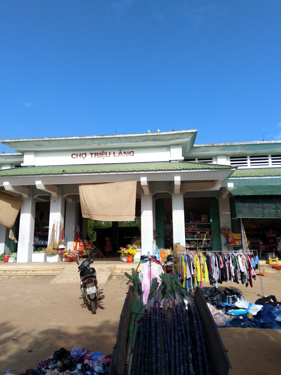 Chợ Triệu Lăng