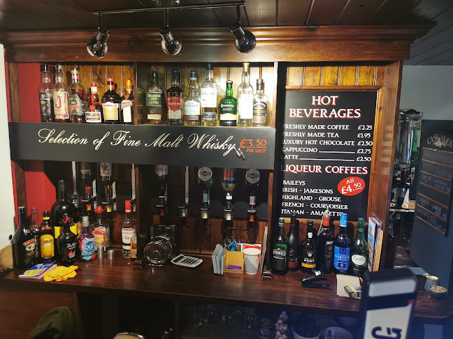 Comments and reviews of The Red Lion - Digby