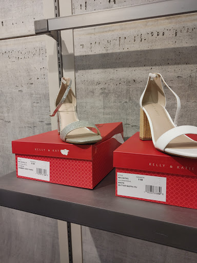 Shoe Store «DSW Designer Shoe Warehouse», reviews and photos, 131 US-41, Schererville, IN 46375, USA