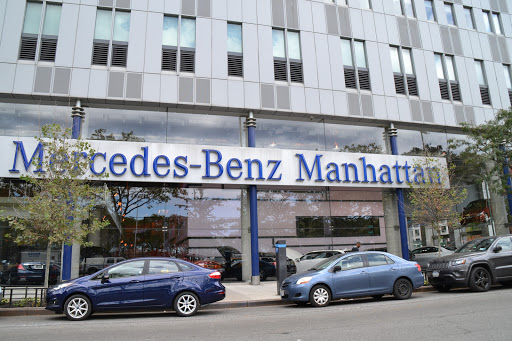 Mercedes Benz Dealer «Mercedes-Benz Manhattan», reviews and photos, 770 11th Ave, New York, NY 10019, USA