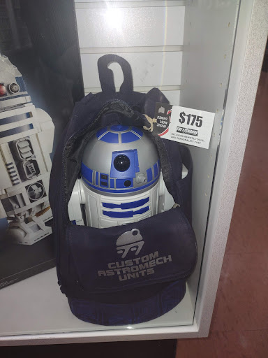 Collectibles Store «The Exchange», reviews and photos, 1545 W River Rd N, Elyria, OH 44035, USA