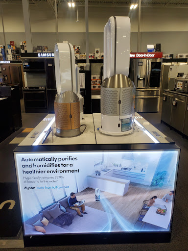 Electronics Store «Best Buy», reviews and photos, 3300 Gateway St, Springfield, OR 97477, USA